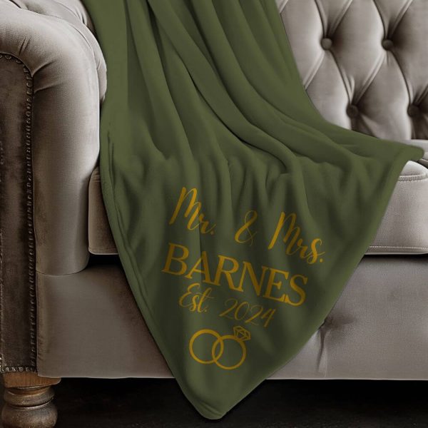 Personalized wedding blanket