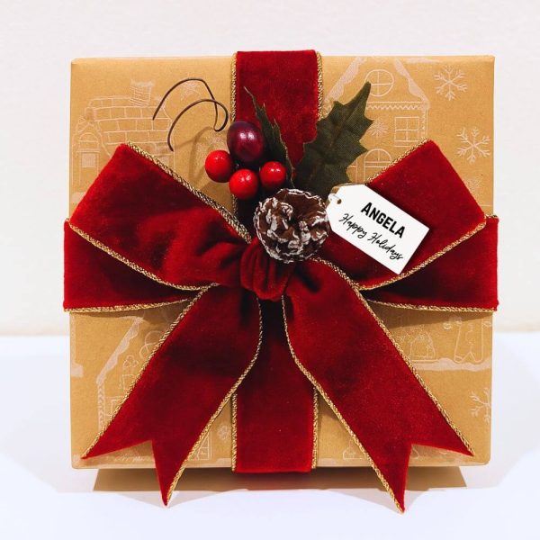 Premium gift wrapping near me